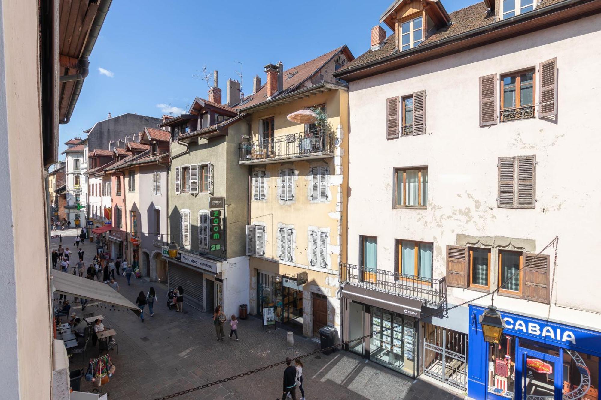 Cabana & Le Cocon Annecy Centre - Proche Gare Et Lac מראה חיצוני תמונה